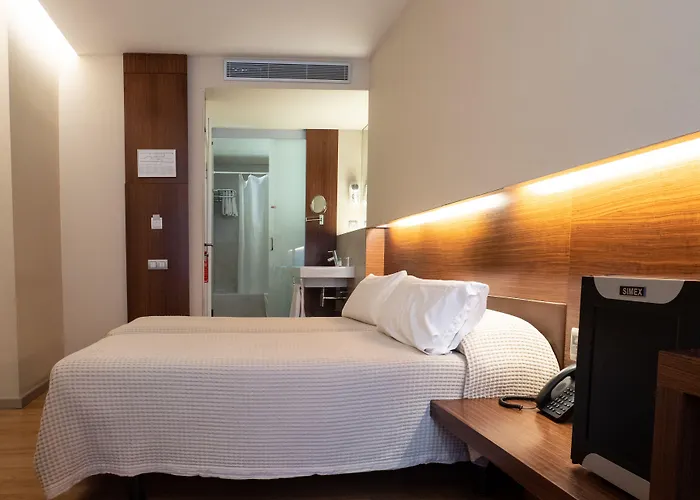 Turin 3* 바르셀로나